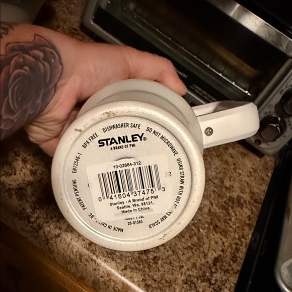 Stanley Speckled White Tumbler with Handle - Picture 4 of 4